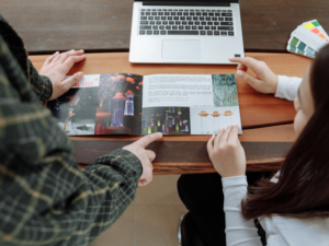 Read more about the article 5 Benefits of Effective Brochure Design